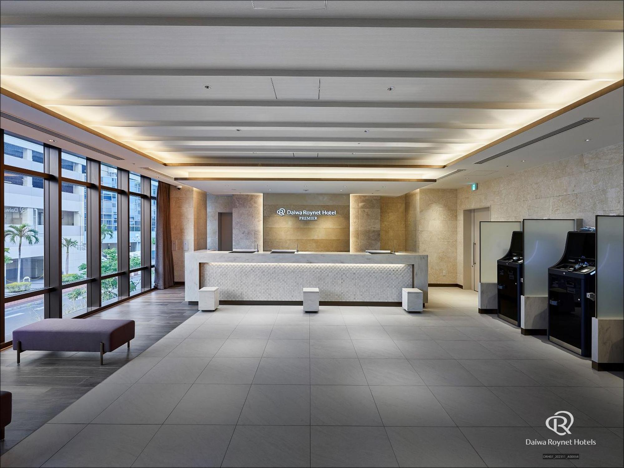 Daiwa Roynet Hotel Naha-Omoromachi Premier Экстерьер фото